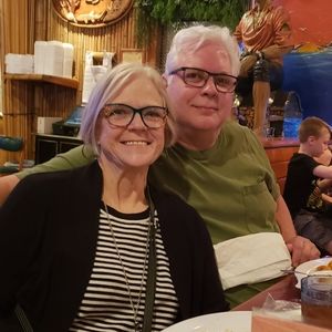 Meet your Posher, Becky